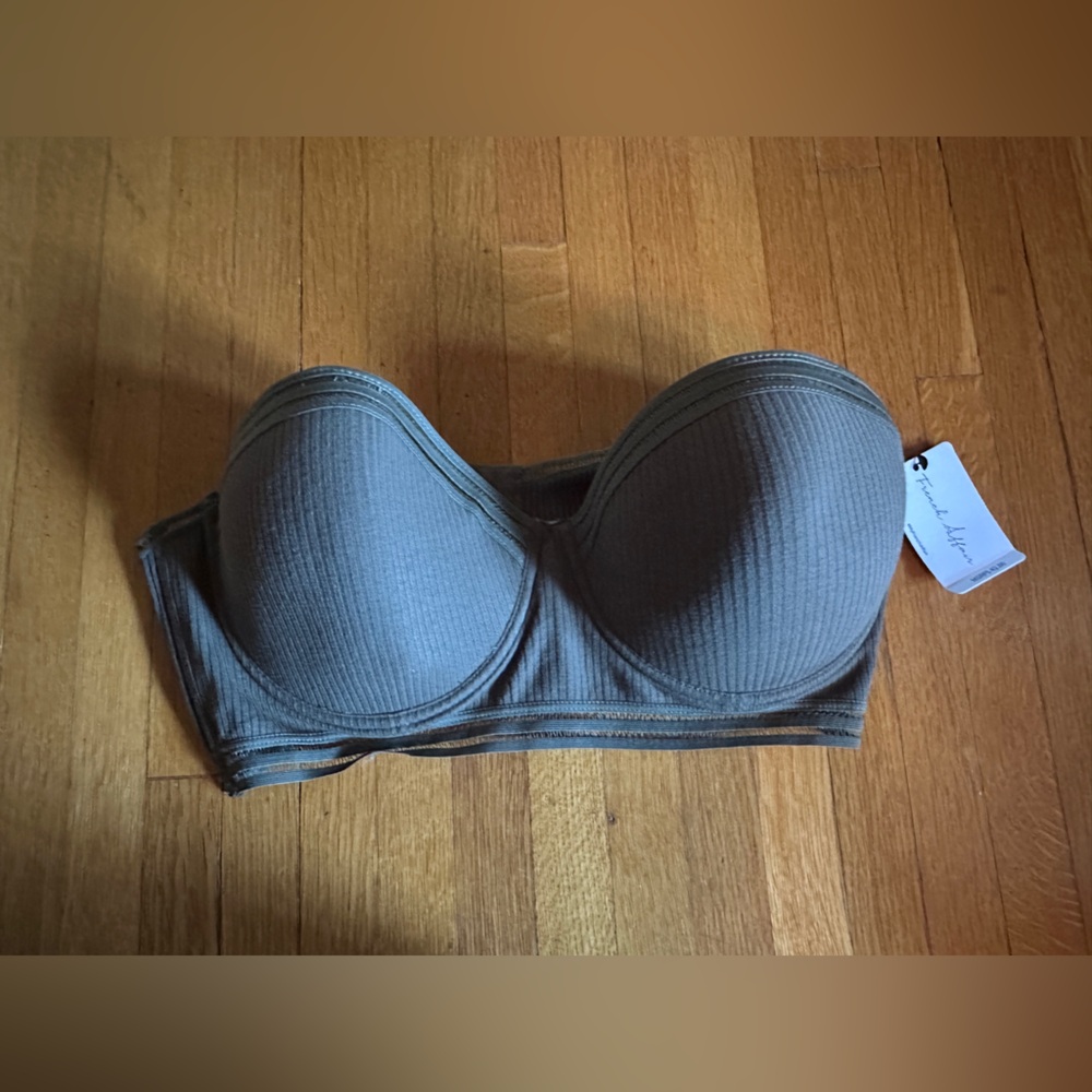 French Affairs Oliver Green Strapless Bra, Size 42D, NWT